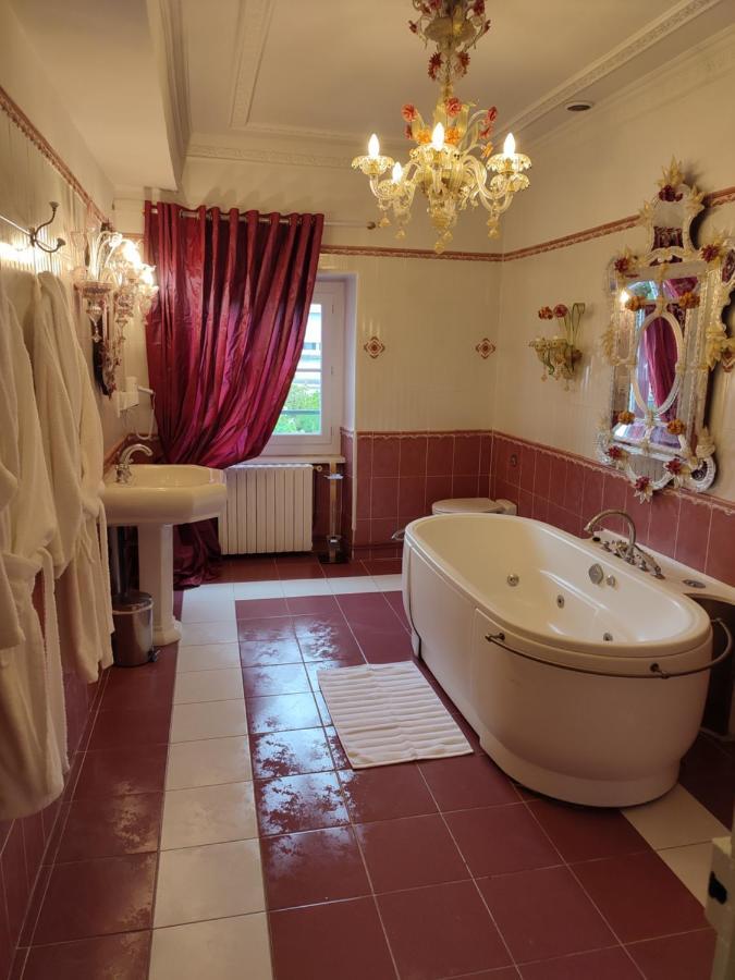 Bed and Breakfast Les Jardins De La Fontaine Alès Exterior foto